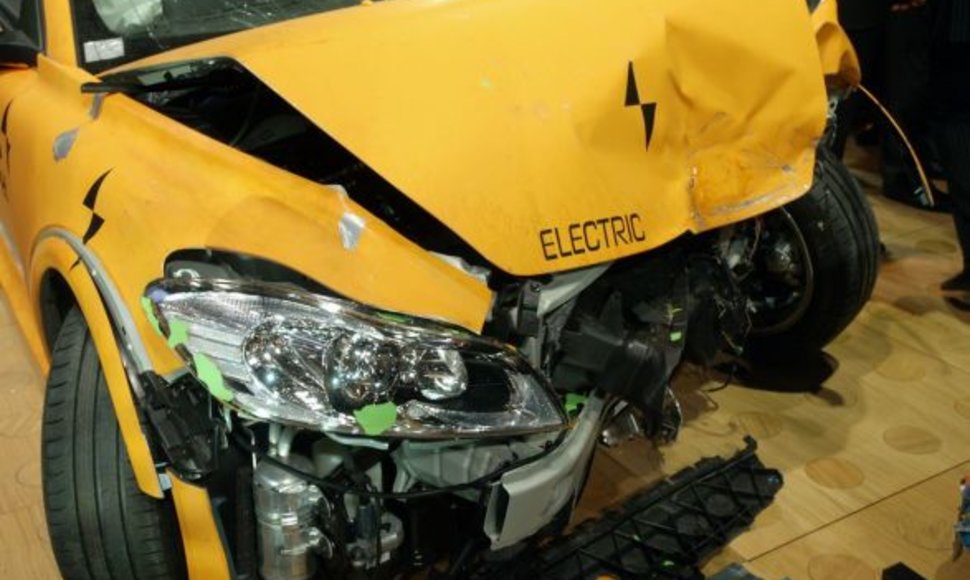 „Volvo C30 Electric“ saugumo testas