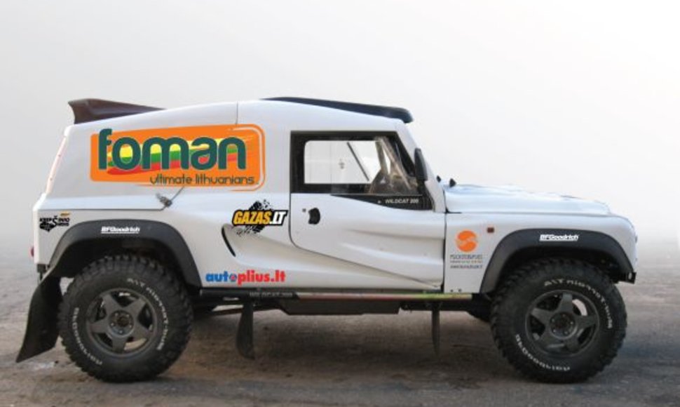 Dykumų raliui parengtas  „Foman Ultimate Lithuanians” automobilis  „Bowler Wildcat”