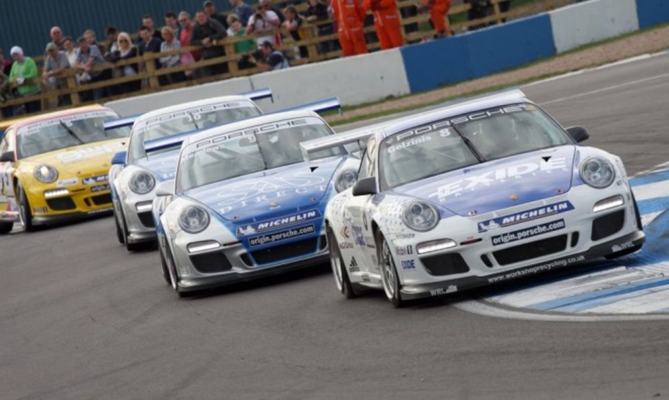 „Porsche Carrera Cup“ savaitgalis „Donington Park“ lenktynių trasoje