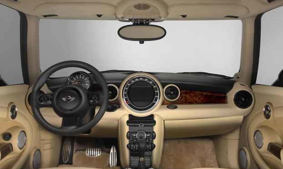 Sukurta „Rolls-Royce“: „MINI Cooper Inspired by Goodwood“
