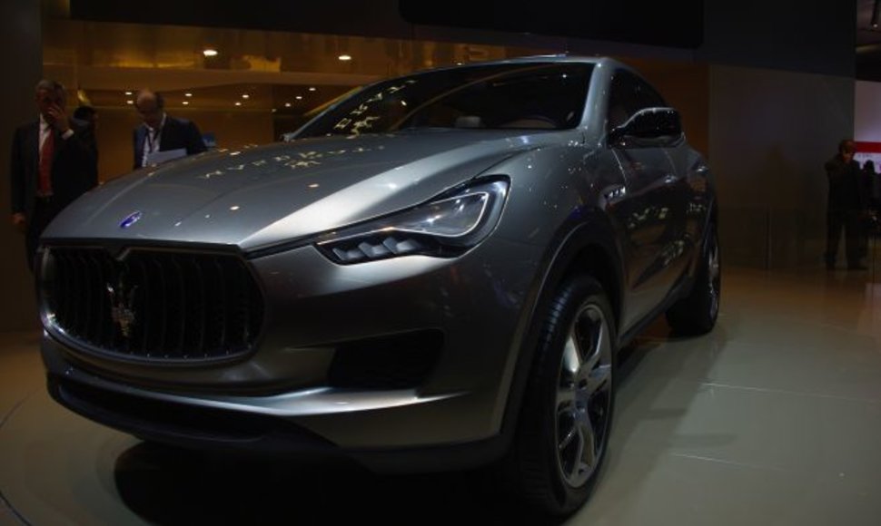 Visureigis stilingai – „Maserati Kubang“