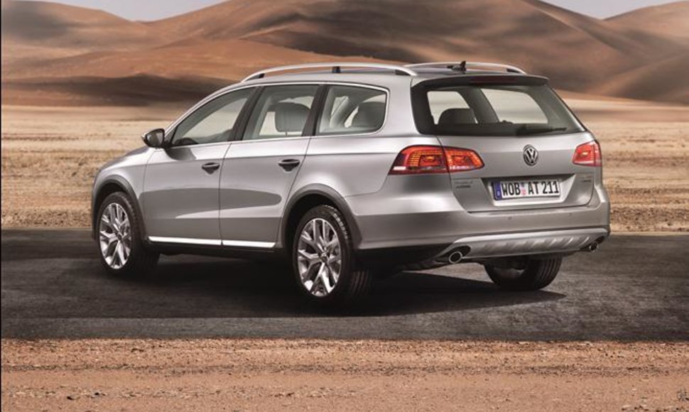 Debiutas: „Volkswagen Passat Alltrack“