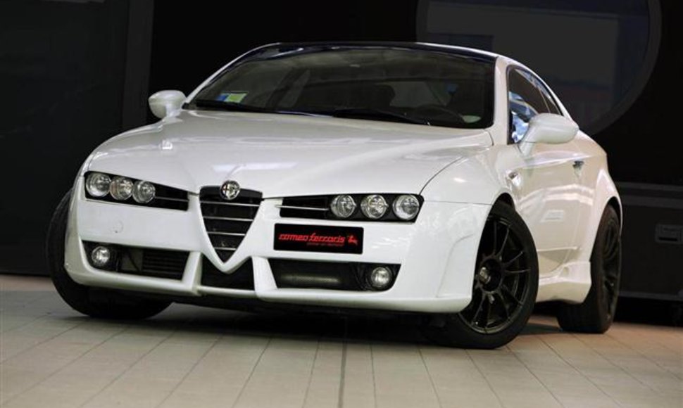 „Romeo Ferraris“ patobulinta „Alfa Romeo Brera“