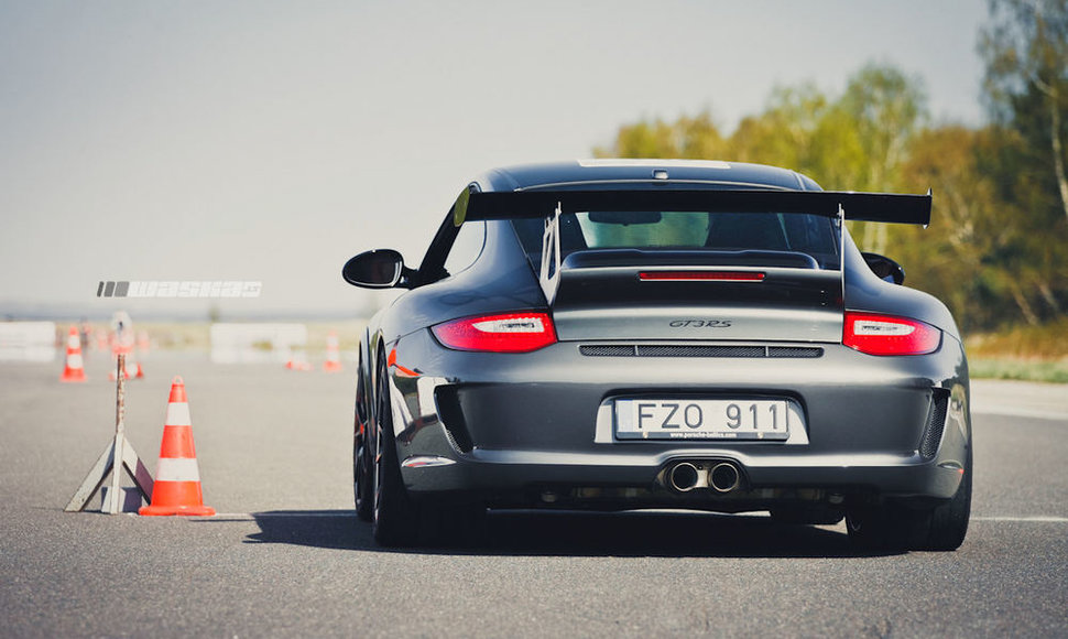 „Porsche“ klubo sezono atidarymo savaitgalis Nidoje