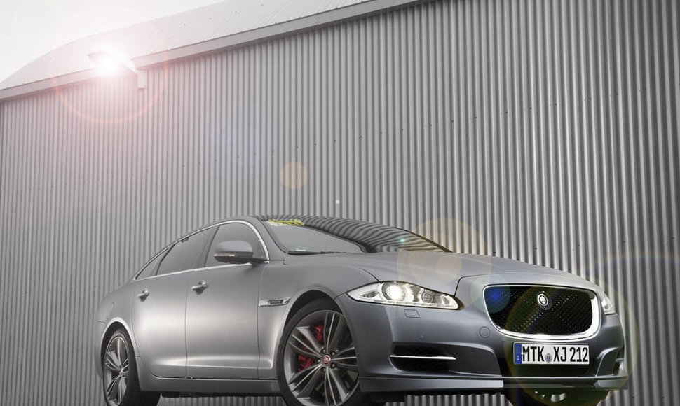 Niurburgringo taksi: „Jaguar XJ Supersport“