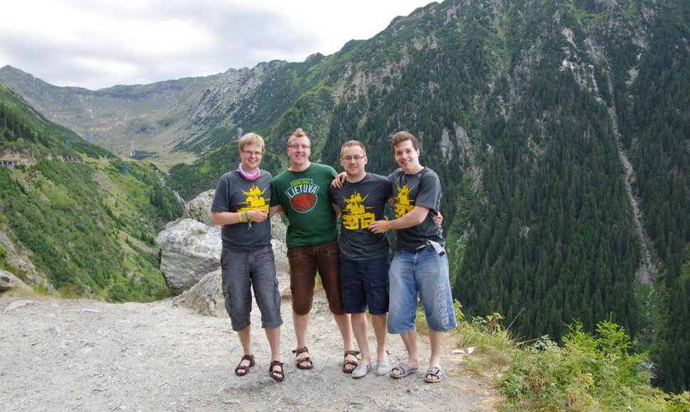 „Mongol Rally 2012“. Transmafagybro perėja
