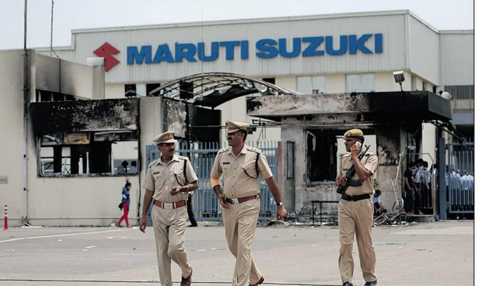 „Suzuki“ gamyklą Indijoje saugo 500 apsauginių