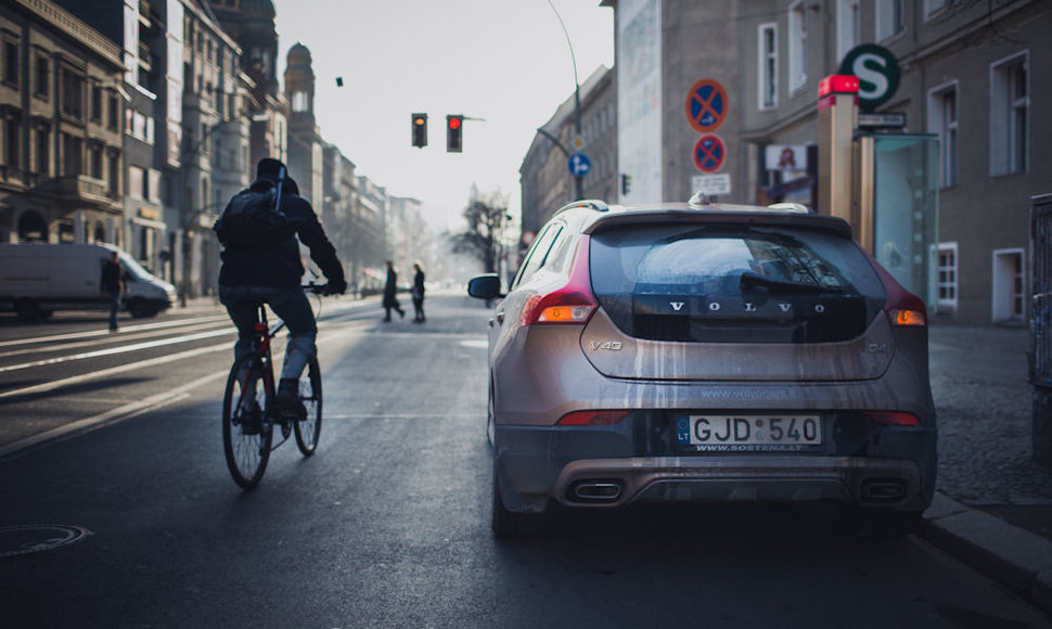 „Volvo V40 Cross Country“ Berlyne