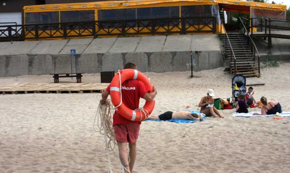 Šventinis savaitgalis paplūdimiuose apsiėjo be rimtesnių incidentų.