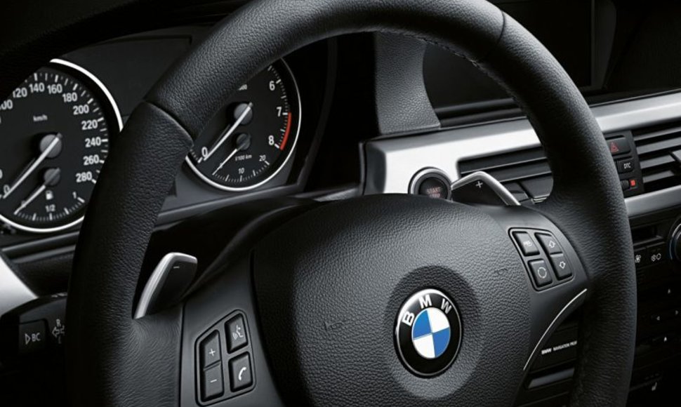 BMW 3 kupė ir kabrioletas sulaukė atnaujinimų