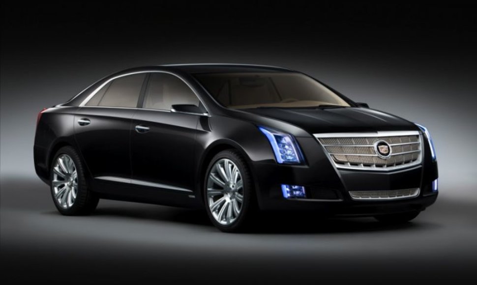 „Cadillac XTS Platinum“ koncepcija – būsimasis markės flagmanas