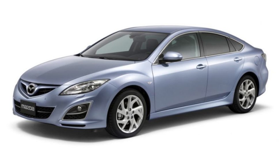 Atnaujintas „Mazda 6“ – jau balandį
