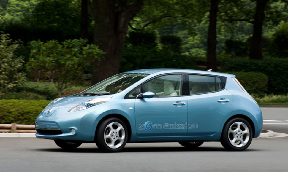 „Nissan LEAF“ – elektromobilis masėms