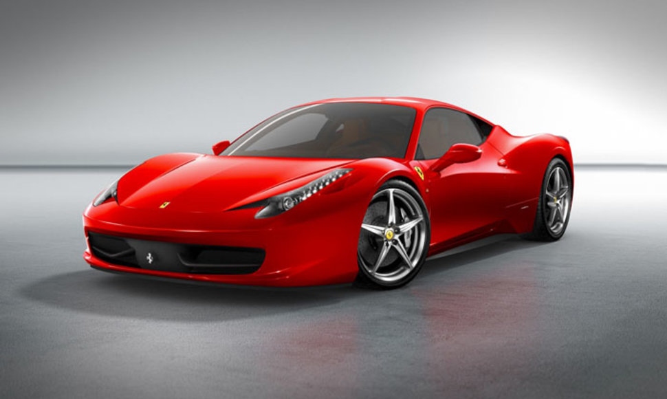 „Ferrari 458 Italia“ - naujoji italų pažiba