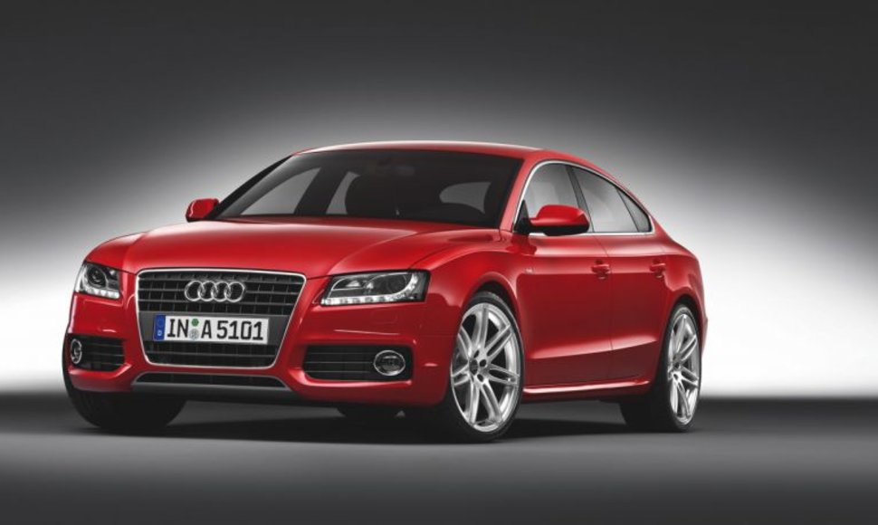 „Audi A5 Sportback“ – oficialiai pristatytas