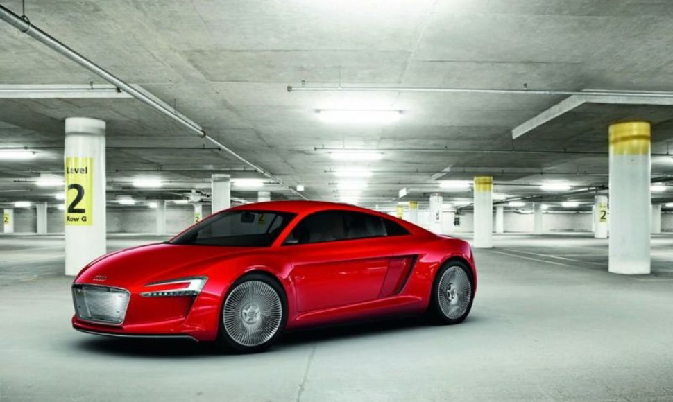 „Audi e-tron“ koncepcija – 4 500 Nm sukimo momentas