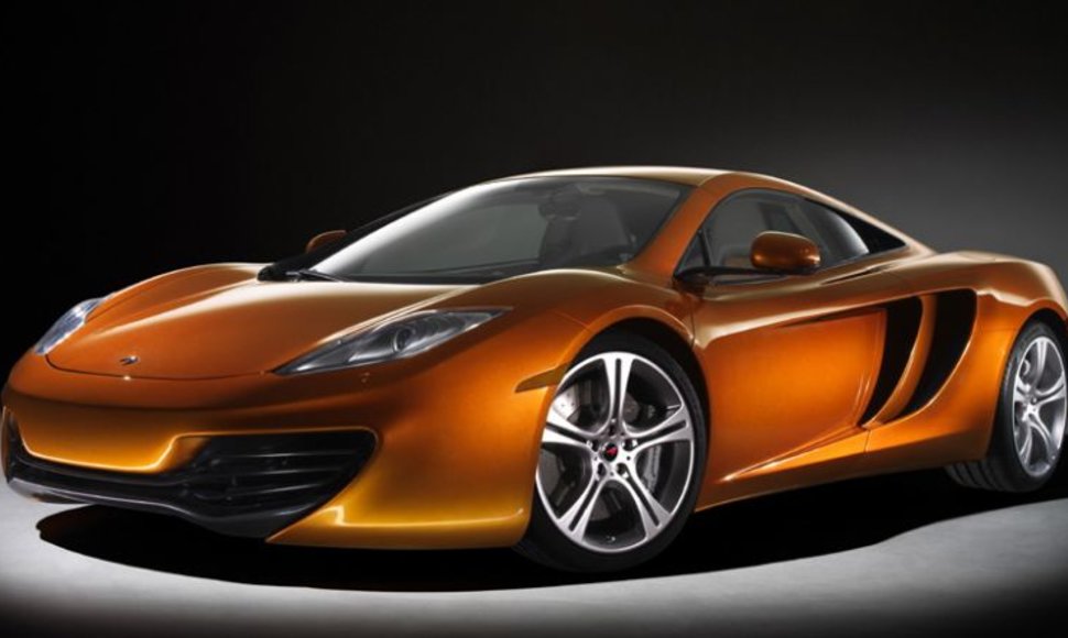 „McLaren MP4-12C“ - legendinio F1 įpėdinis