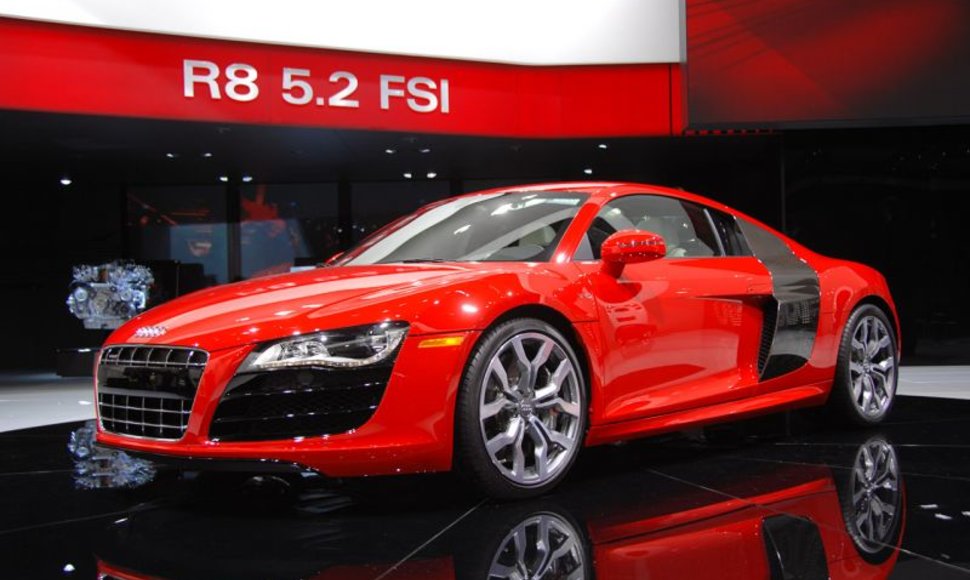 Detroite sužibo „Audi R8 V10 5.2 FSI“ žvaigždė