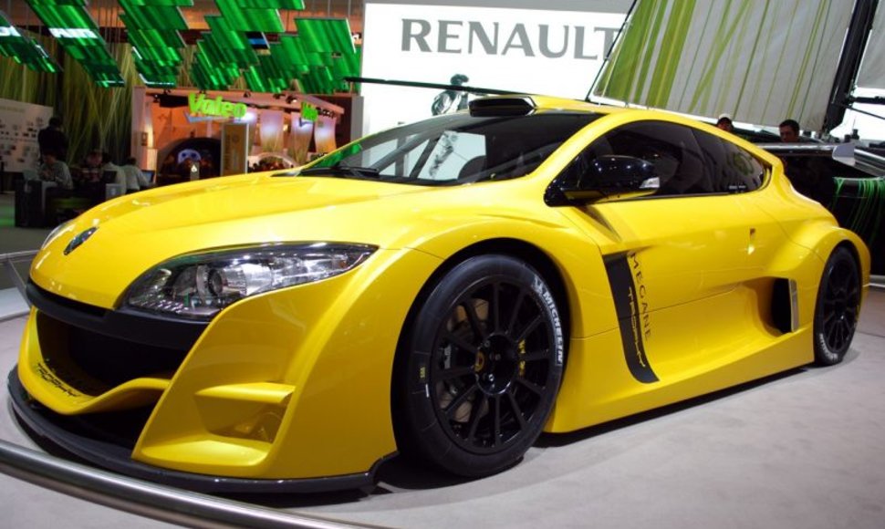 Ženevoje bus pristatytas „Renault Megane RS“