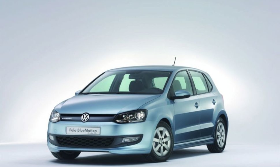 Ženeva 2009: „Volkswagen Polo BlueMotion“ koncepcija tausos aplinką