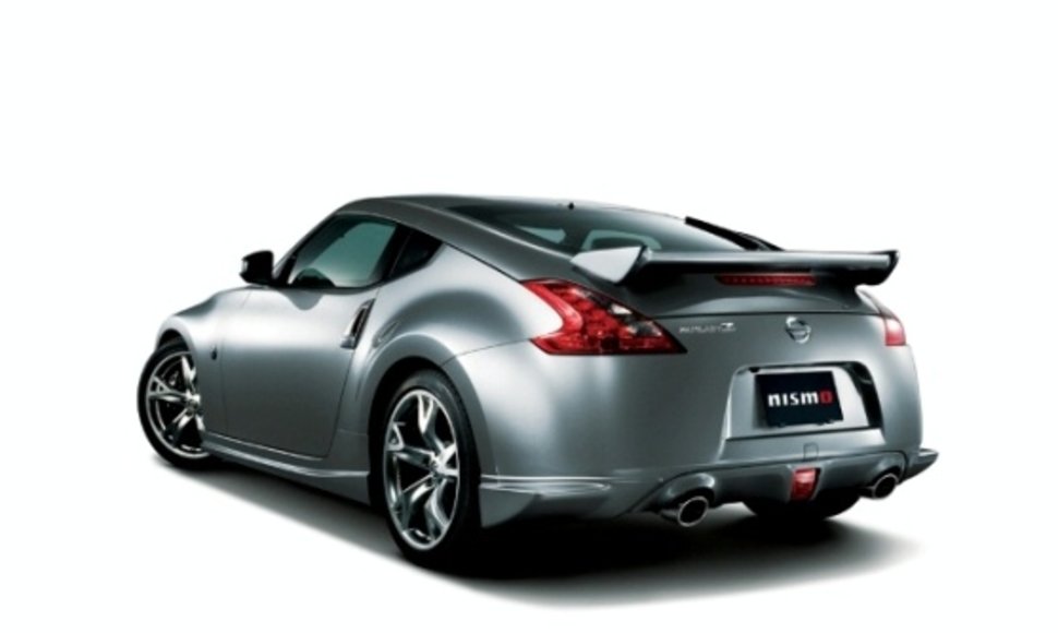 Pasirodė ir „Nismo 370Z“ fotografija