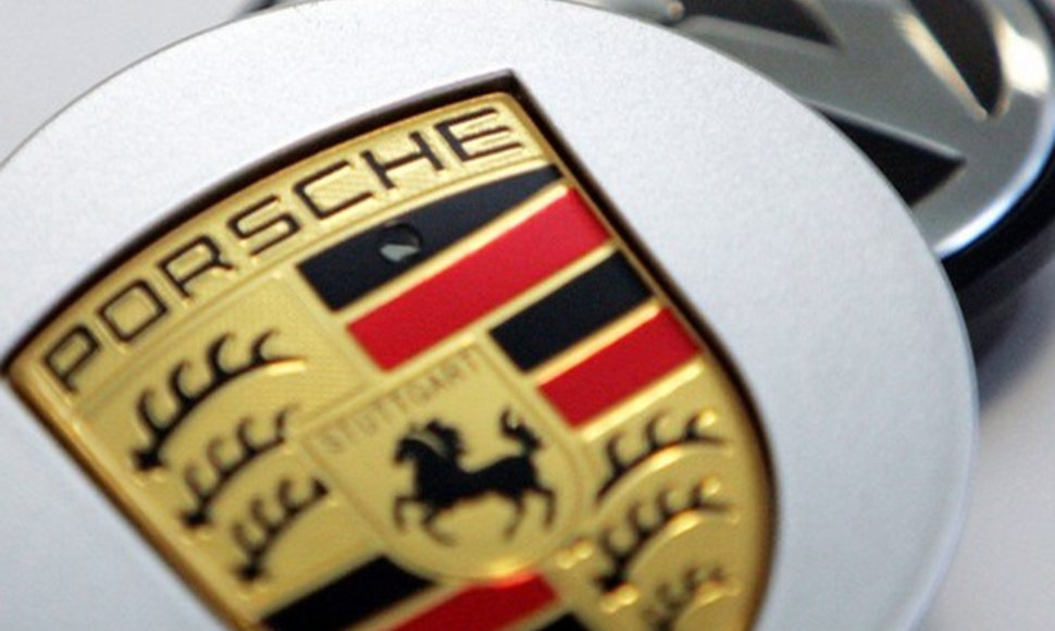 „Porsche“ tęsia „Volkswagen“ perpirkimą