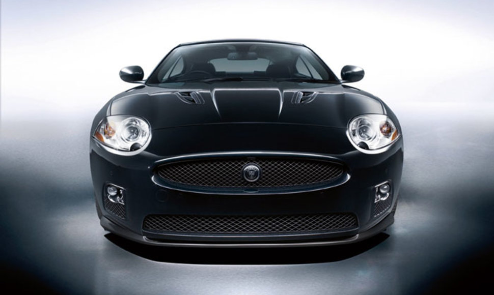 „Jaguar XKR-S“ – greičiausia katė