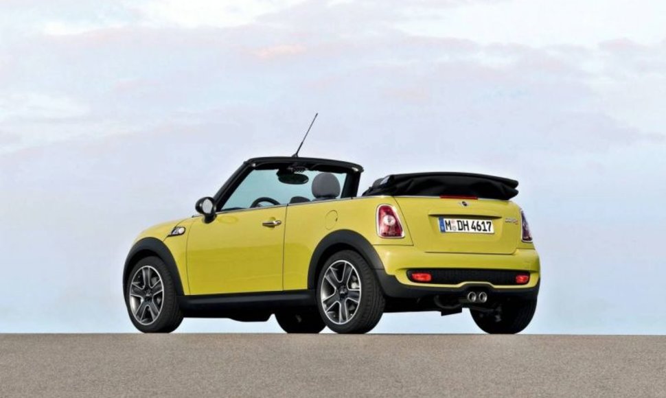 Pristatytas naujasis „Mini Cooper Cabrio“