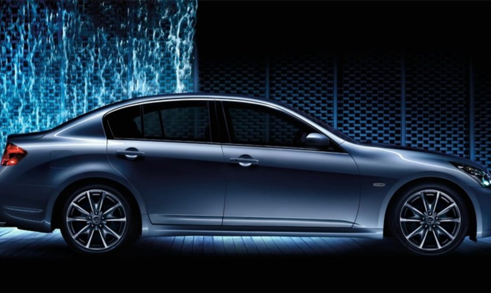 „Infiniti G37“ kels nerimą BMW ir „Lexus“