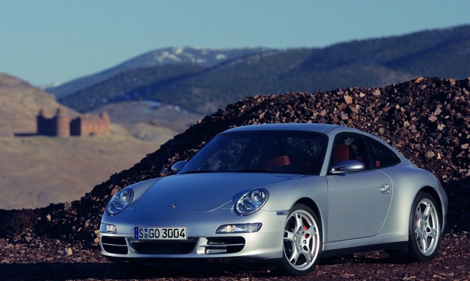 Sustabdyta „Porsche 911“ gamyba