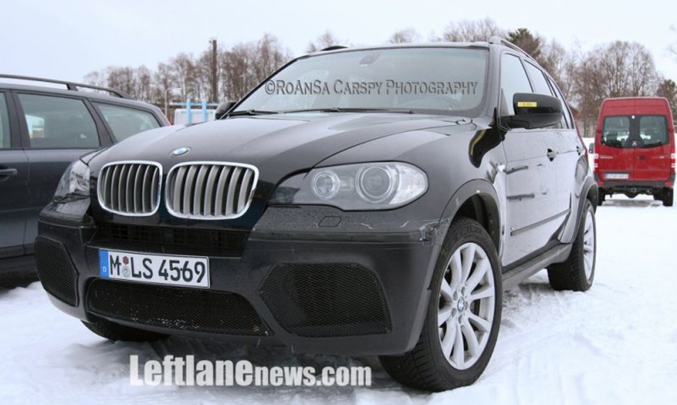 BMW ruošia „X5“ visureigio M versiją?