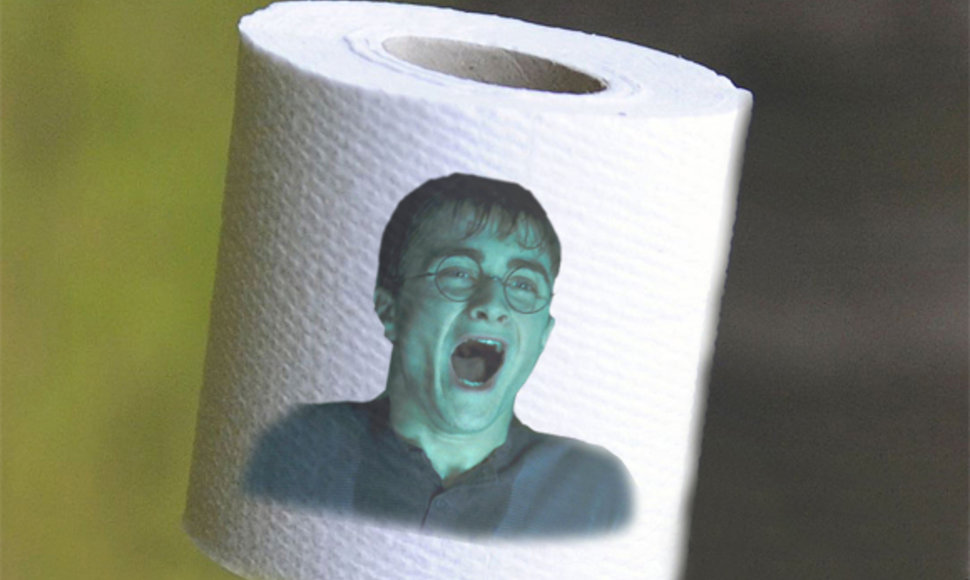 Danielis Radcliffe'as ant tualetinio popieriaus