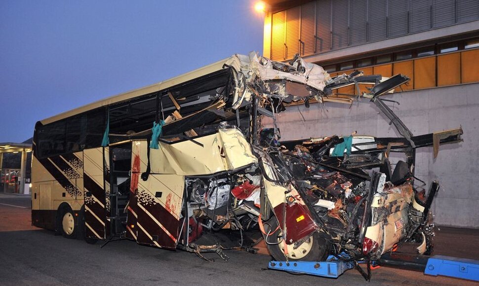 Sudužęs autobusas