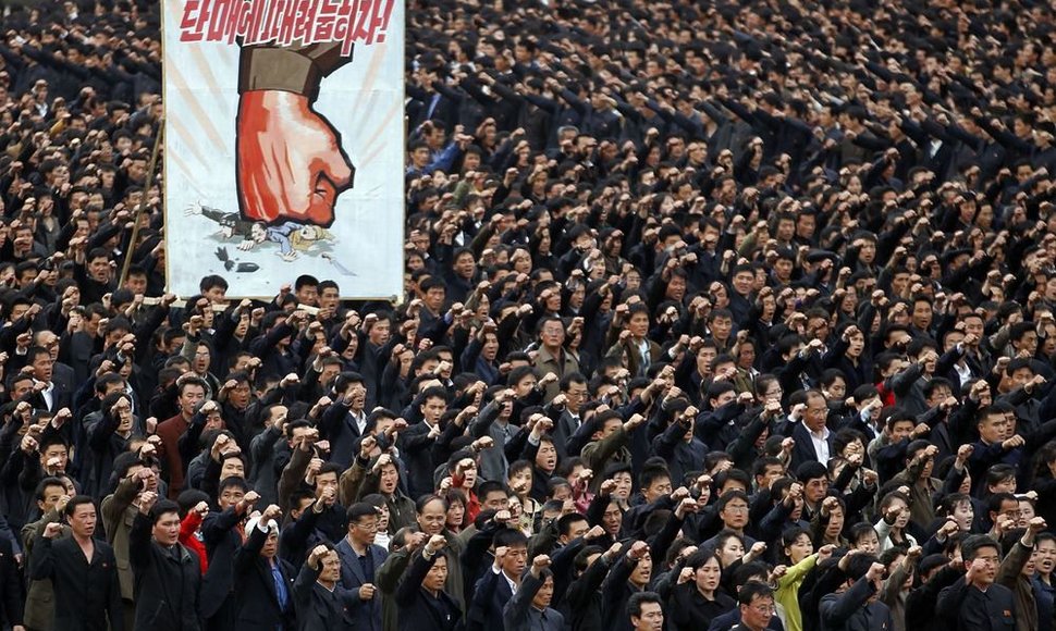 Demonstracija Kim Il Sungo aikštėje