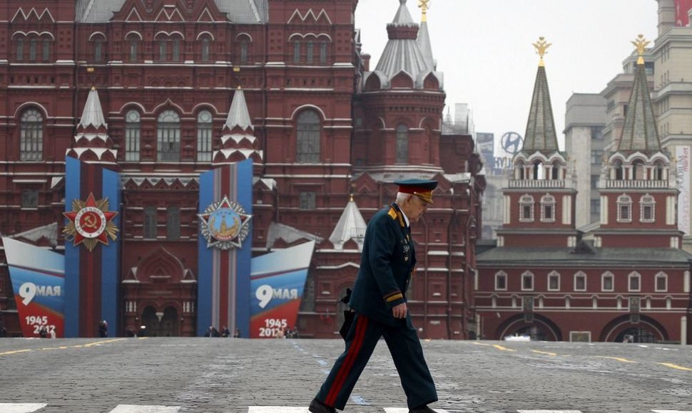 Antrojo pasaulinio karo veteranas Maskvos Raudonojoje aikštėje