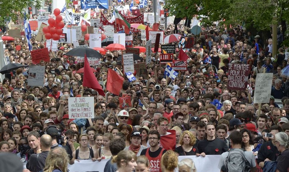 Monrealyje protestuojantys studentai