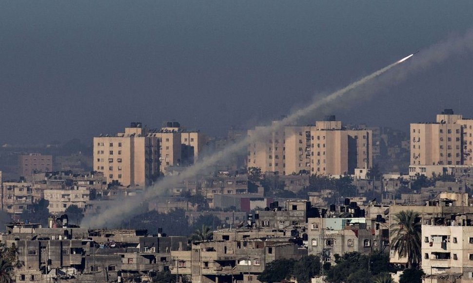 Iš Gazos Ruožo į Izraelį šaunamos raketos
