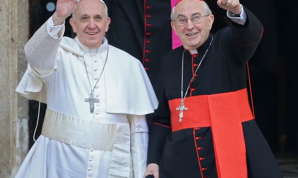 Popiežius Pranciškus su Italijos kardinolu Agostino Vallini