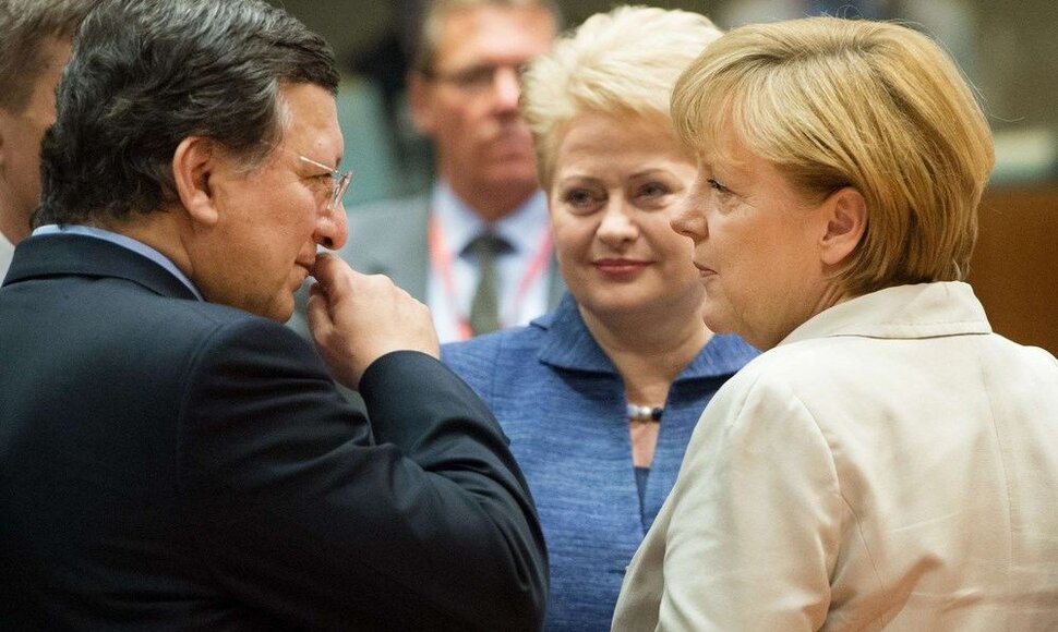 Jose Manuelis Barroso, Dalia Grybauskaitė ir Angela Merkel