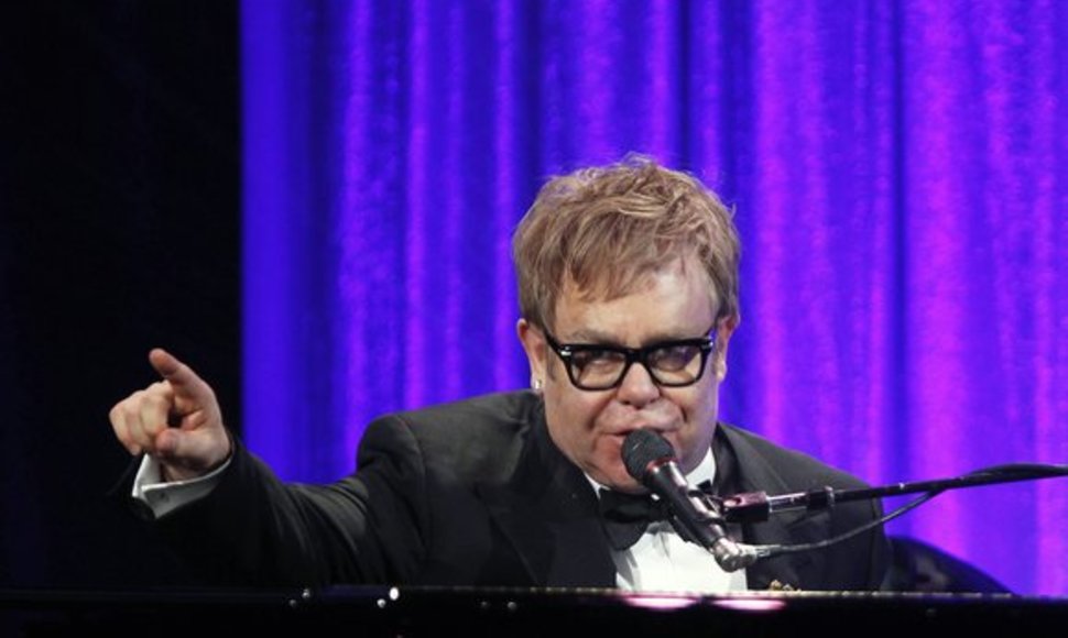 Dainininkas seras Eltonas Johnas