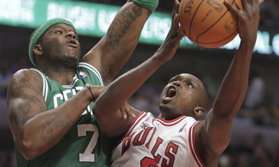Jermaine'as O'Neal ir Luolas Dengas