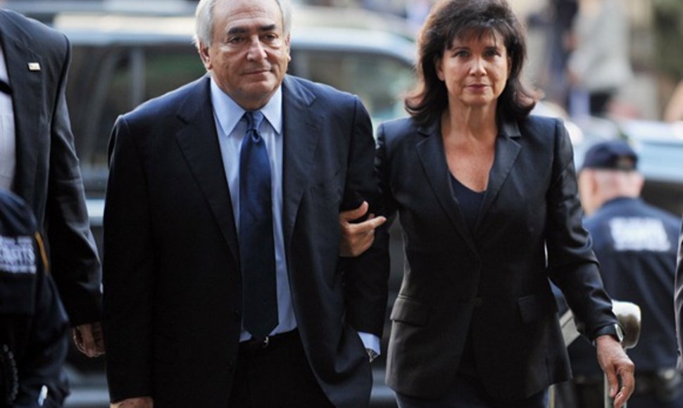 Dominique'as Straussas-Kahnas su žmona