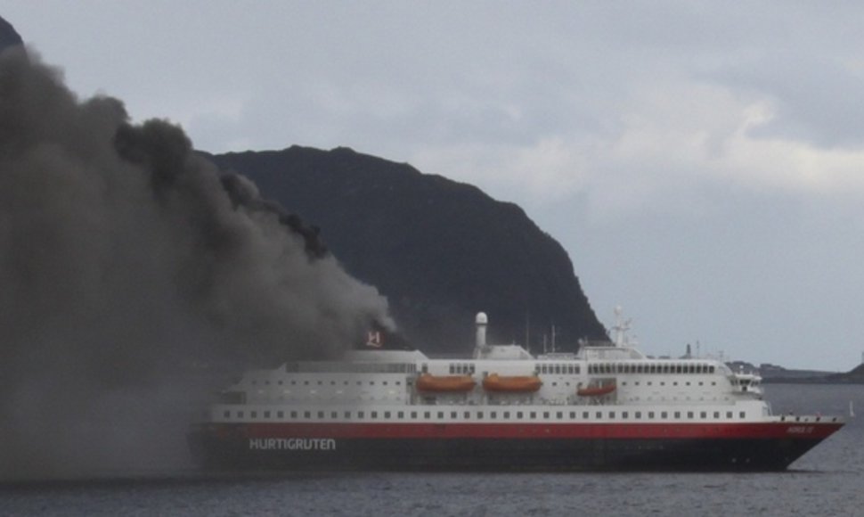 Kruiziniame laive kilo gaisras