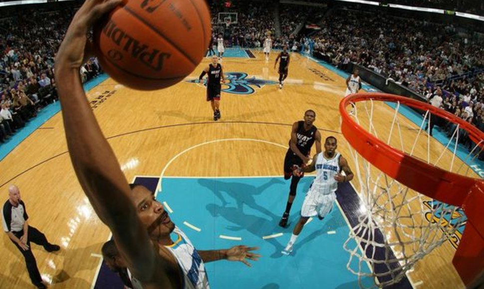 Sunkiausią pergalę trijų taškų skirtumu šį sezoną „Hornets“ pasiekė prieš „Miami Heat“