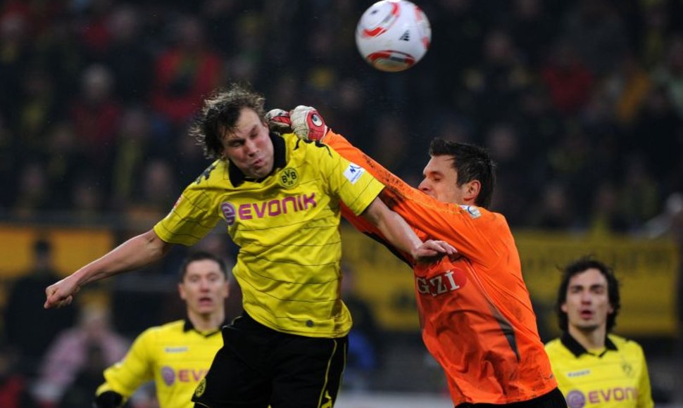 Dortmundo futbolininkai mačą baigė lygiosiomis