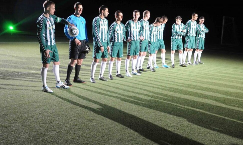 Futbolininkų fotosesijos akimirkos.