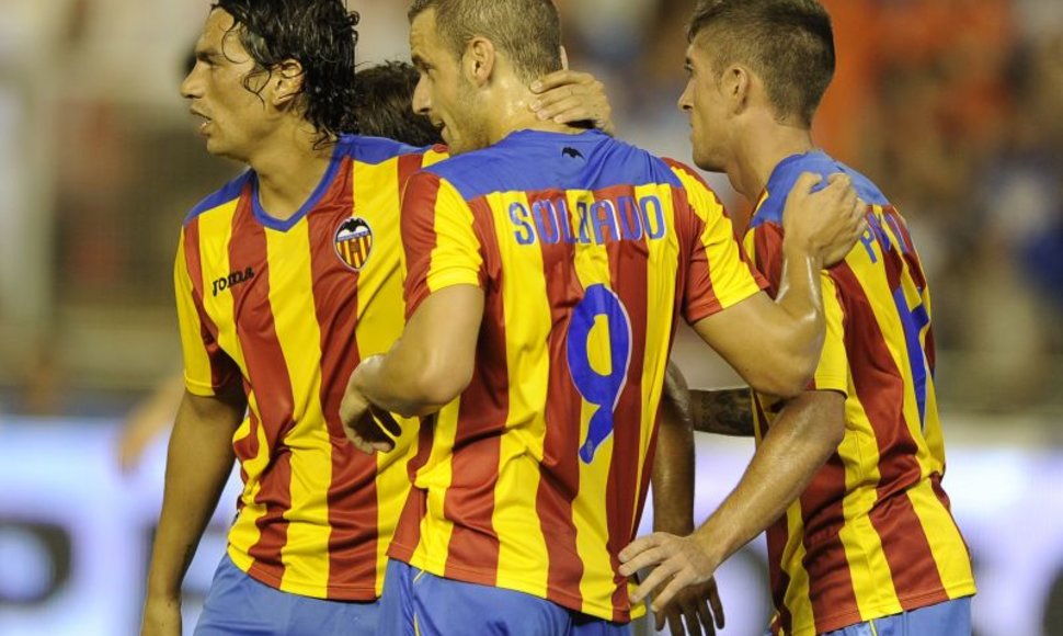 Valencijos futbolininkai pirmųjų rungtynių gali ir nežaisti