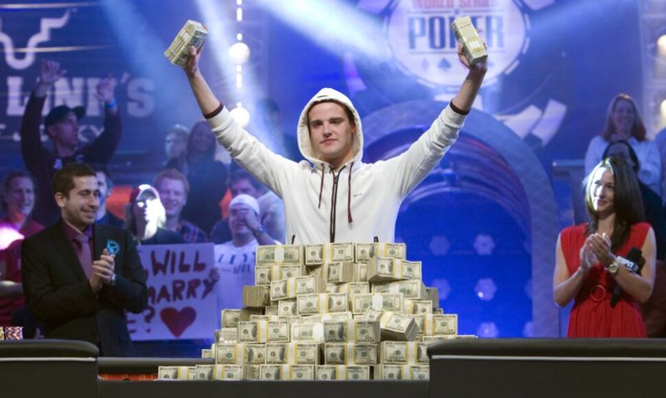 Piusas Heinzas tapo pirmuoju vokiečiu, laimėjusiu WSOP