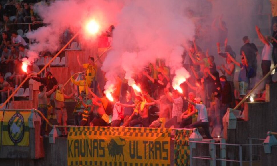 "Kaunas ultras" dabar turės rūpintis ne tik moraliniu komandos palaikymu