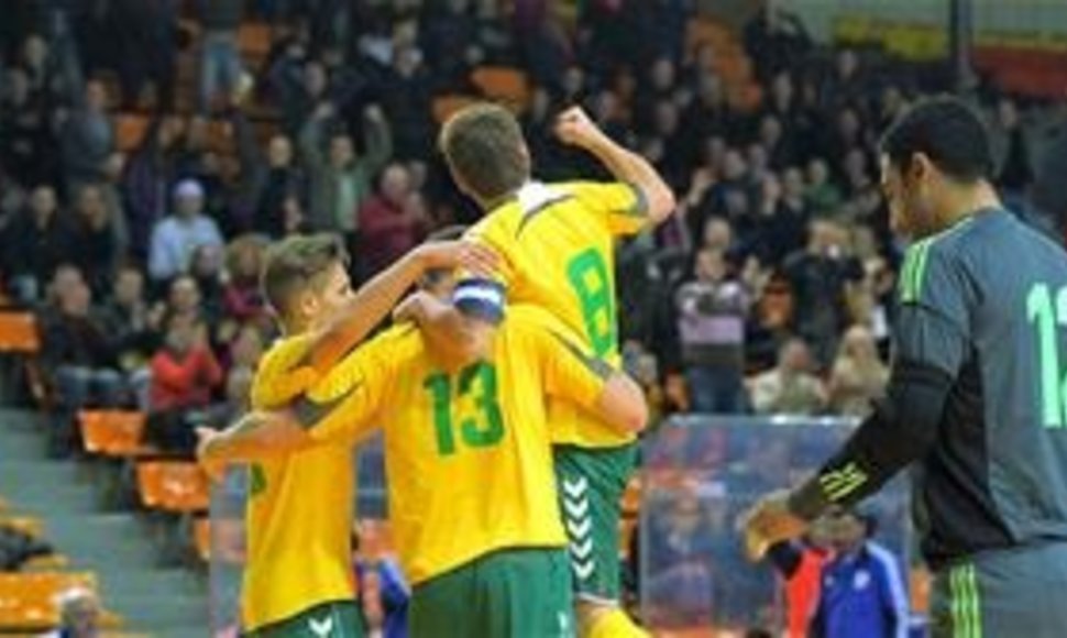 Lietuvos salės futbolo rinktinė palaužė Kiprą
